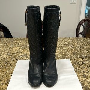 Michael Kors used boots